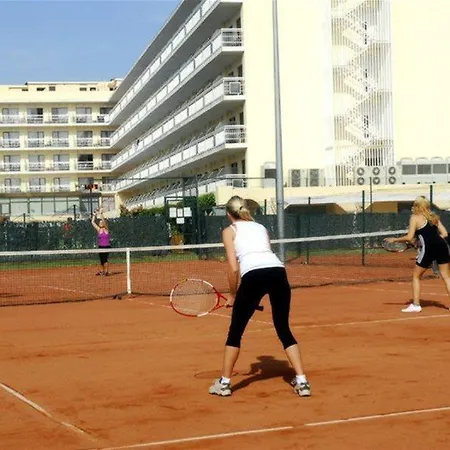 Evenia Olympic Garden מלון