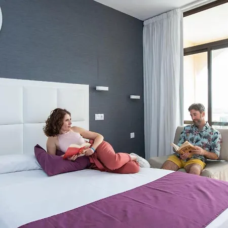 Evenia Olympic Garden 4* יורט דה מאר