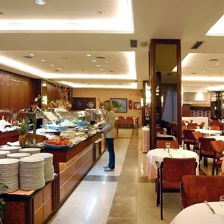Evenia Olympic Garden يوريت دي مار