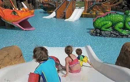 Evenia Olympic Garden فندق