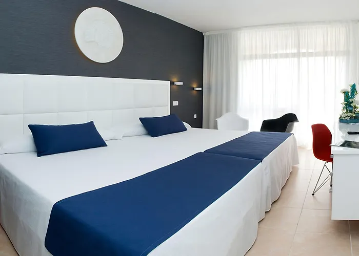 Ξενοδοχείο Evenia Olympic Garden 4*